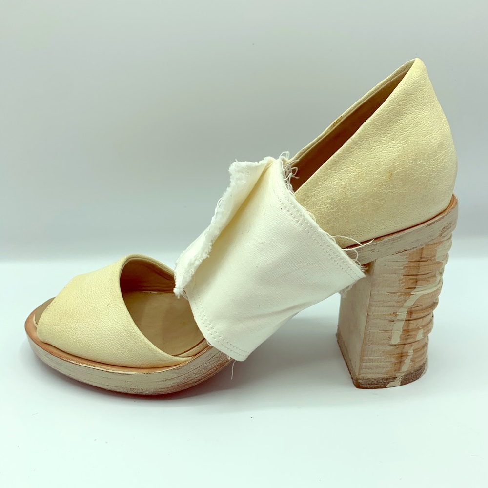 Cherevichkiotvichki Bandage Heels